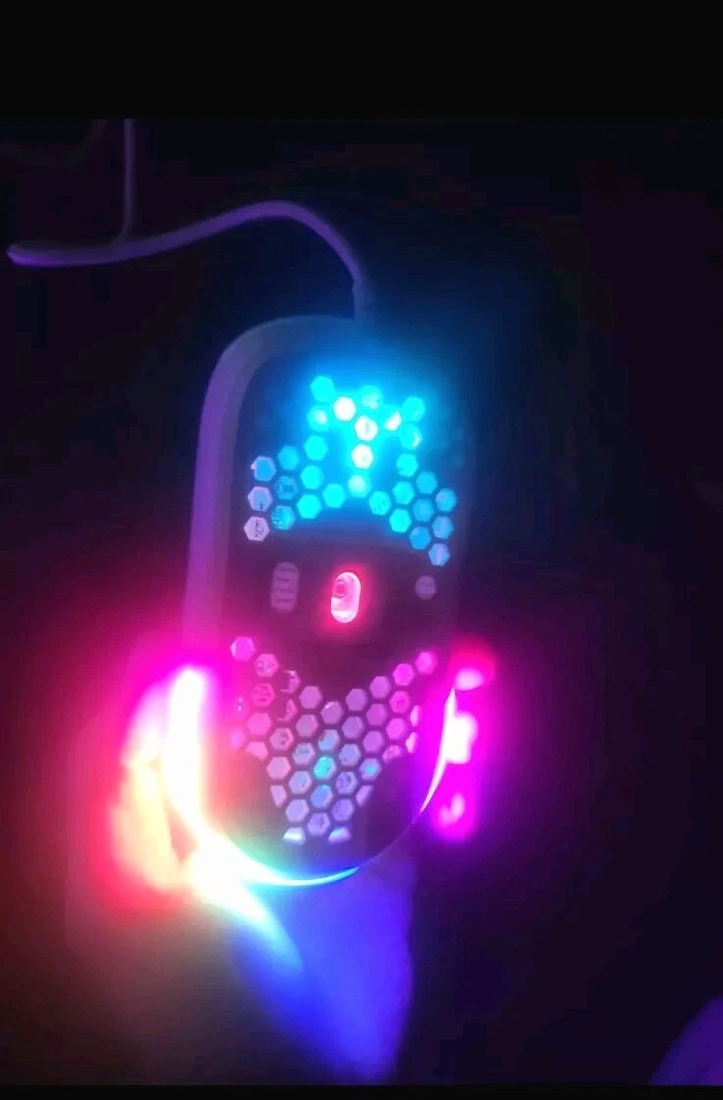 CIRCLE- New Wired Breathable Rgb Gaming Mouse White Pc Laptop Mouse New W/Out Box
