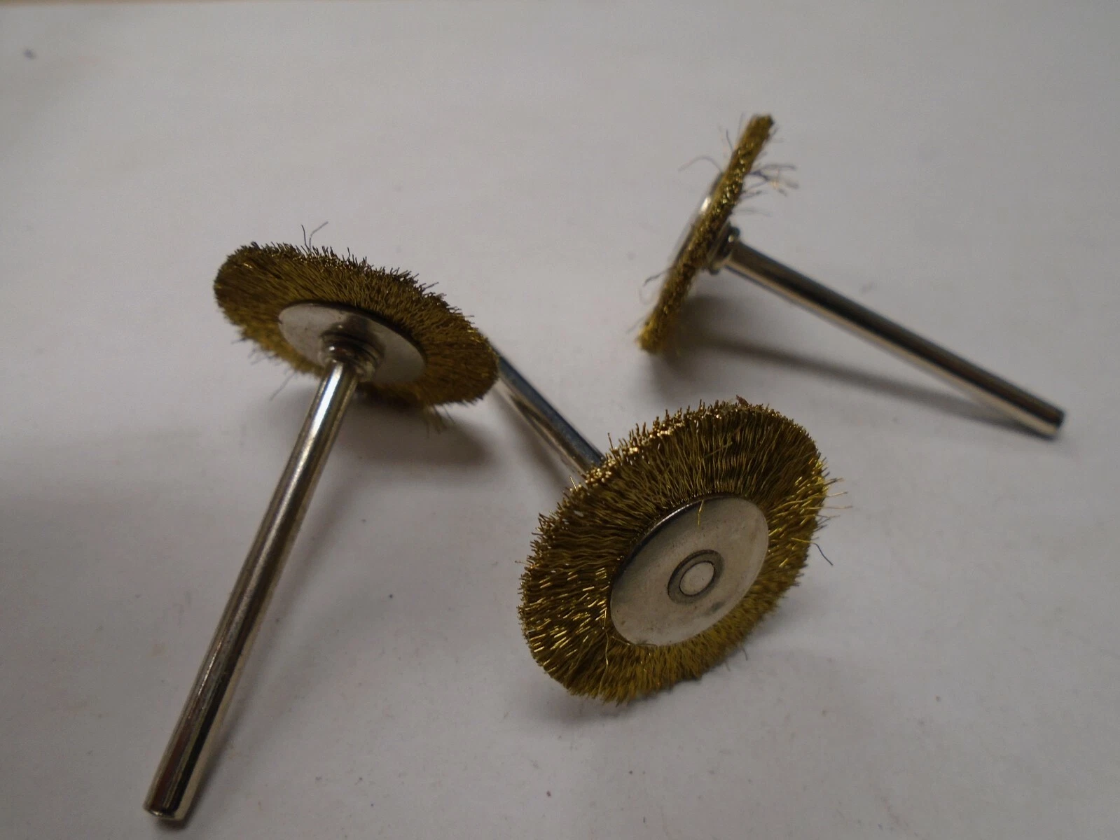 CIRCLE- Wire Brush 1" 1/8" Shank Fits Dremel New 3Pcs #8331