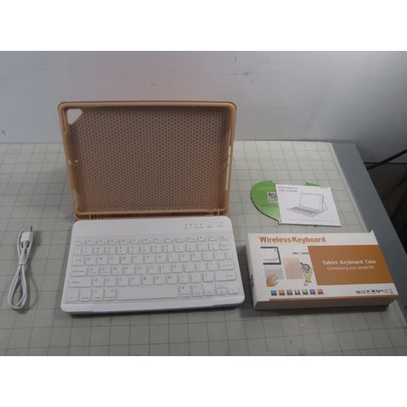 CIRCLE- Wireless Keyboard Tablet Keyboard Case W/ Usb Charging Cable New