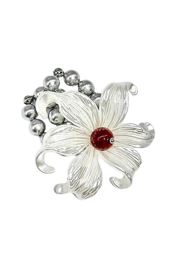 Oversized Floral Statement Ring With Double Pearls Layer For Feminine Punk Style