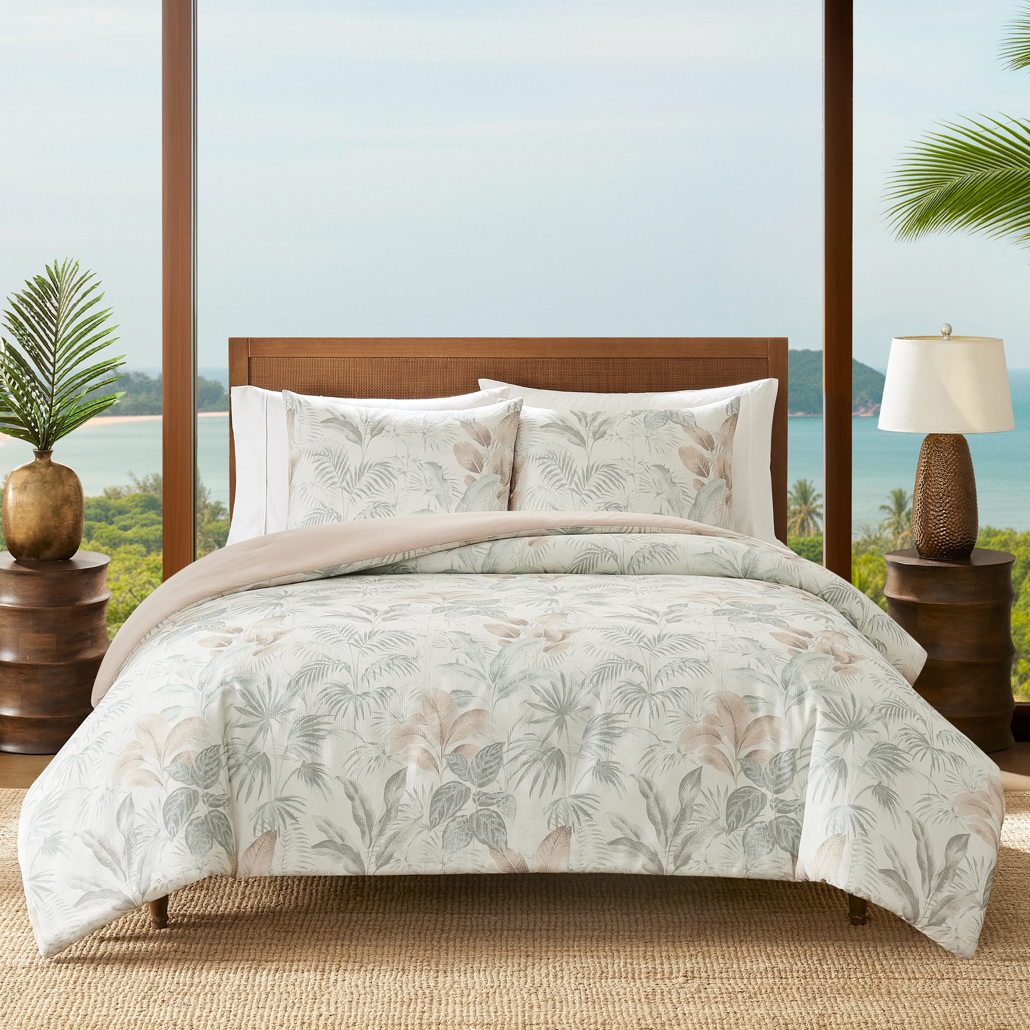 Coastal Living 3-Piece Lightweight 100% Cotton Ivory Palms Comforter Set, Full/Queen