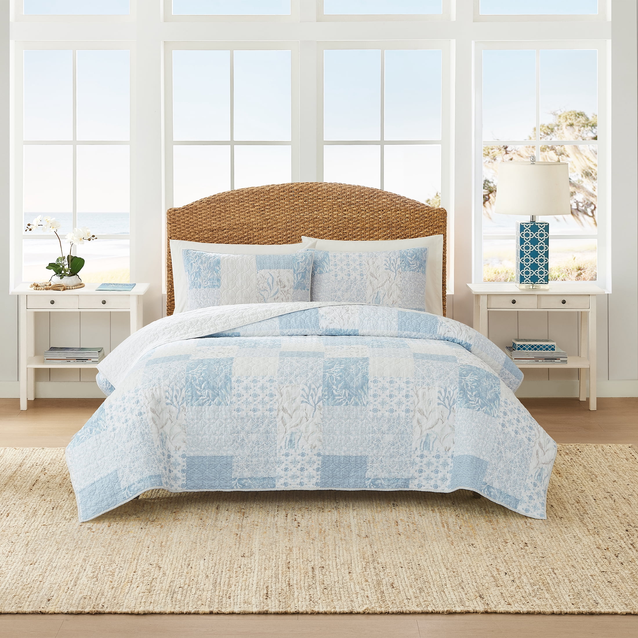 Coastal Living Sea Cottage Patchwork 3-Piece Quilt Set, Full/Queen, Blue & White, 100% Cotton Bedding