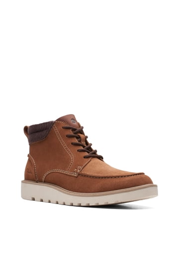 Clarks Premium Mens Boots & Chukkas in Premium Mens Shoes  display picture 2