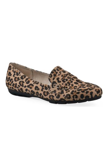 Cliffs by WHITE MOUNTAIN Leopard Print Slip-On Women’s Loafers in Tan and Black Leopard - Slip On Shoes for Women | Charix main image 4