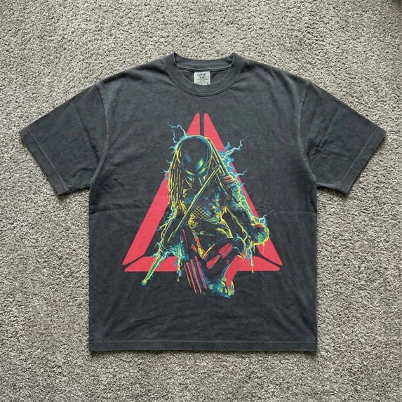 CLOTEX 80's Movie T-Shirt, Retro Cult Classic Action Film Predator Monster Graphic Tee, Mustard S