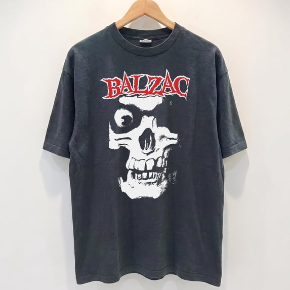 CLOTEX Comfort Colors® Balzac T-Shirt Vintage Japanese Horror Punk Rock Graphic Tee Retro Heavyweight Skeleton Skull Shirt Cool Music Lover Gift, Red M