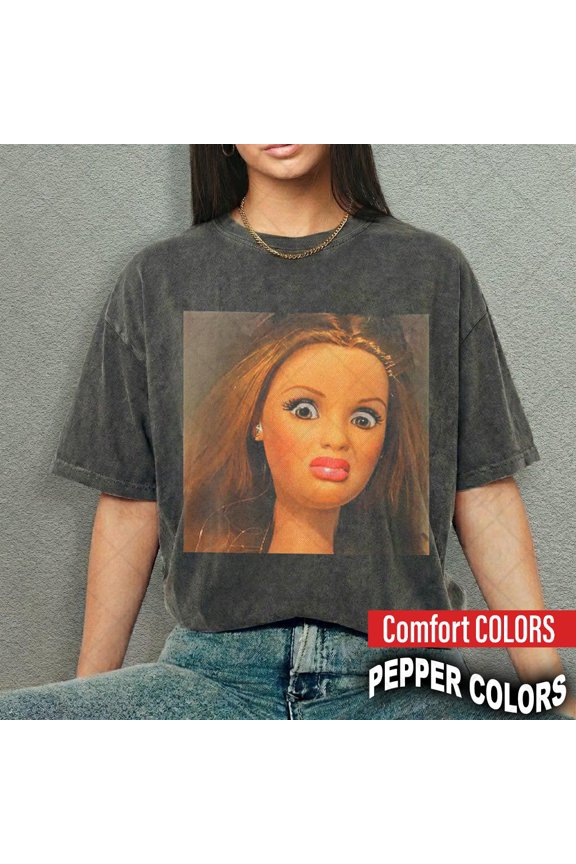 Funny Doll Face Meme T-Shirt | Meme Face Graphic Tee, Pepper S