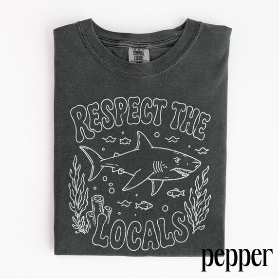 CLOTEX Vintage Respect The Locals Shark Graphic Tee, Ocean Predator Wildlife Shirt, Coastal Retro Beach Style Top, Comfort Colors® Shark Gift Tee, Black S