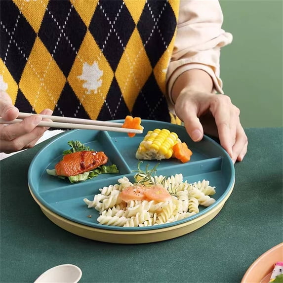CLOUDQ Wheat Plates for Adults, Reusable Divided Dinnerware Set, 1-Piece Bariatric Plastic Lunch Tray for Adults Reusable Dinnerware Set Kids Divided Plate Bariatric Plastic Salad Lunch Tray