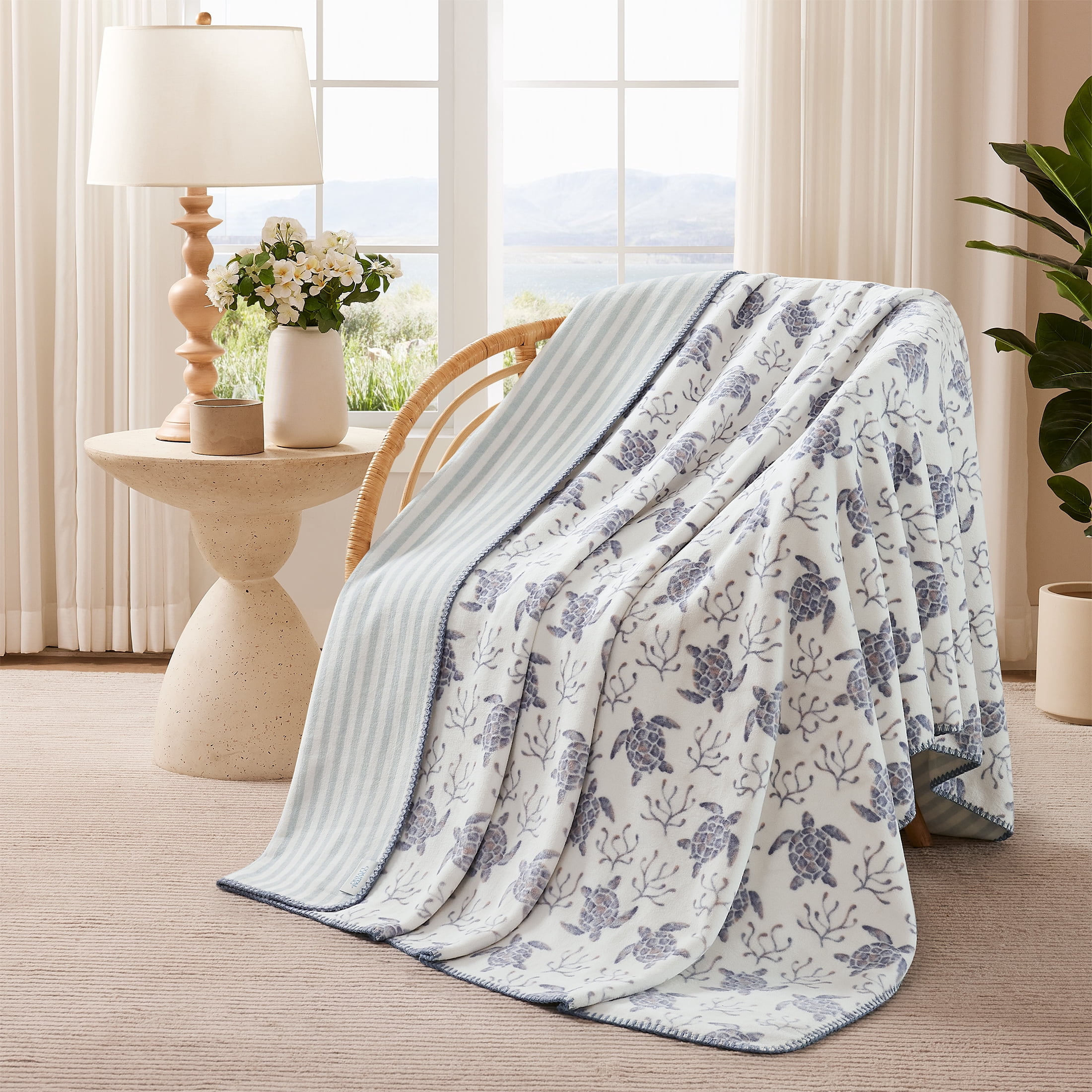 Coastal Living Throw Blanket, Reversible Plush Fleece Blanket for Couch, Blue Turtles Print, 50" x 72"
