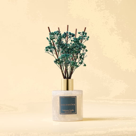 COCORRÍNA Cashmere Vanilla Reed Diffuser Set, 6.7 fl oz Glass Bottle with Dried Flower, Long Lasting Fragrance for Home Bedroom Bathroom Office Decor, Gift