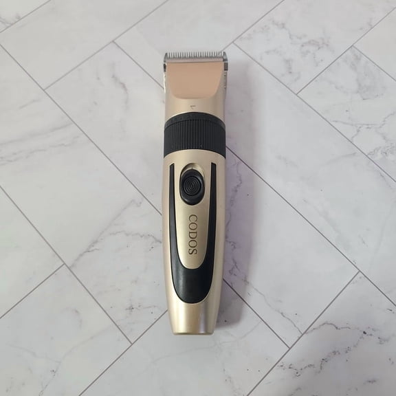 CODOS Electrichairclippers Rechargeable Professional Hair Trimmer with Adjustable Length Settings for Men, Kids & Pets
