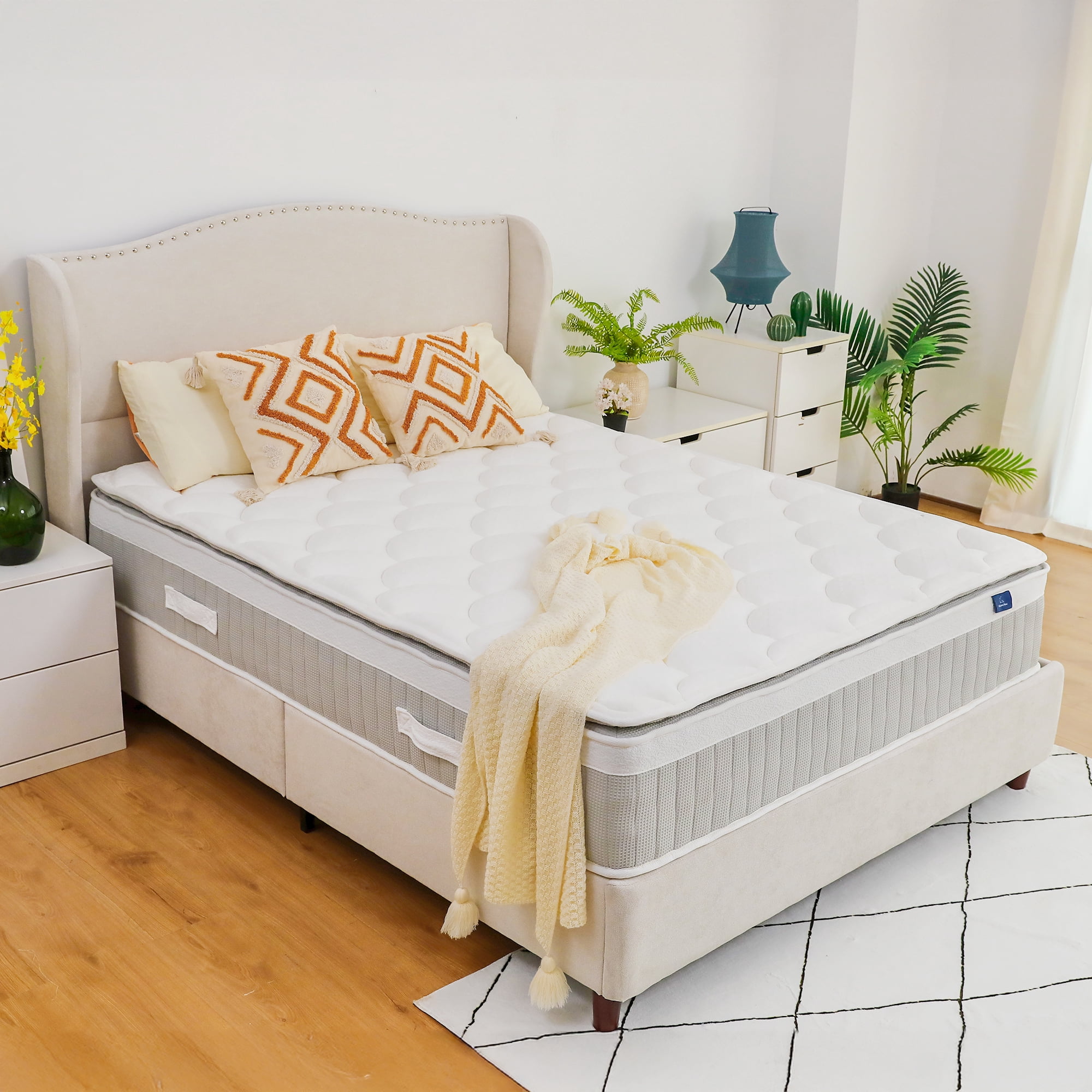 COFUNOK Queen Mattresses 12 Inch Hybrid Pillow Top Queen Size Mattress in a Box, Memory Foam and Pocket Coil Innerspring Mattresses, Cooling & Silent Sleep, Pressure Relief, Medium Feel