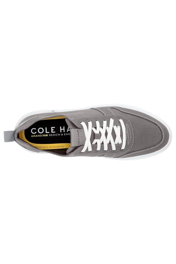 Cole Haan Men display picture 1