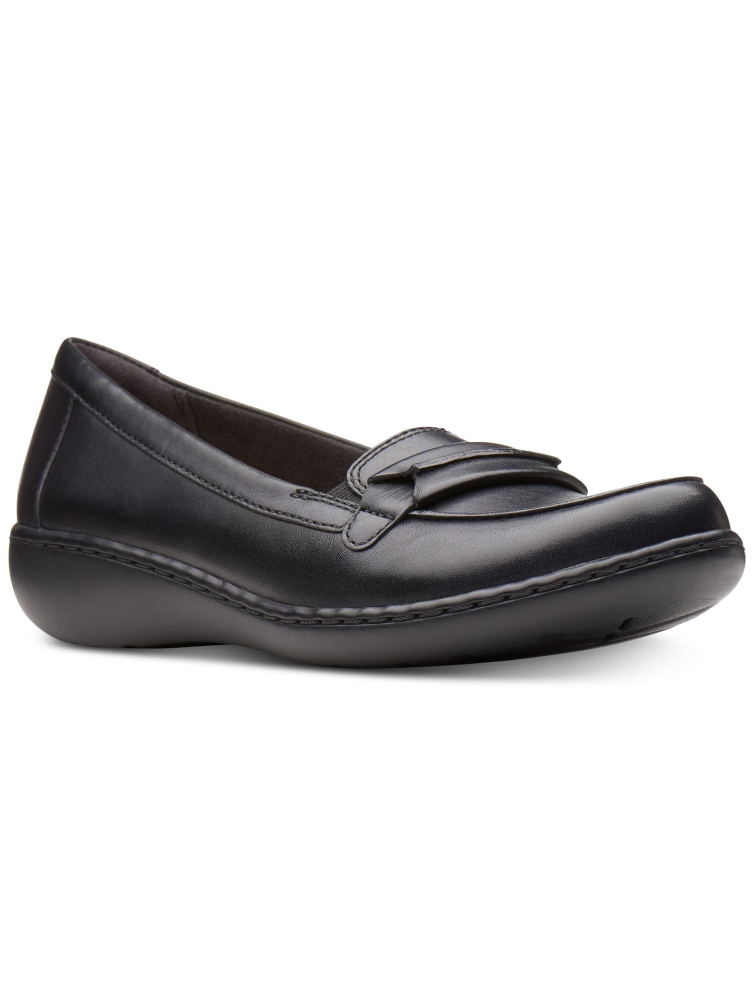 Round toe sale clarks loafers womens
