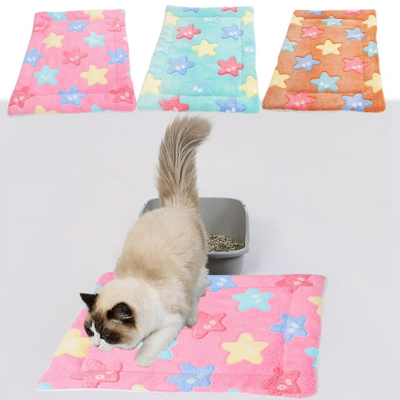 COM1950s 1 Pc Self Heating Cat Pad Self Warming Cat Bed 50*40 Cm/19.68*15.74 in Thermal Cat Mat Extra Warm Pet Mat for Outdoor and Indoor Large Kittens Small Puppy Pets,Coffee
