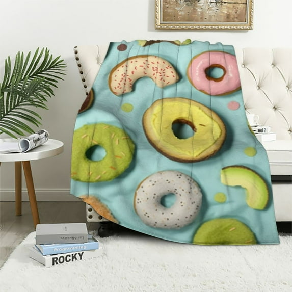 COMIO Cute Avocado Blanket Gifts - Avocado Gifts for Boys Girls - Plush Cozy Warm Food Flannel Blanket for Couch/Sofa/Bed - Avocado Lovers Decor for All Season, Kids/Throw Size