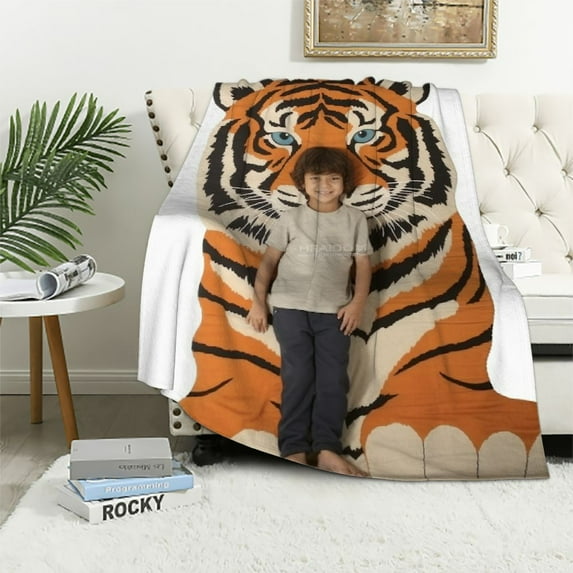 COMIO | Tiger Wearable Blanket - Double Sided Super Soft and Cozy Minky Blanket, Machine Washable, Perfect for Gifts, Sleepovers, and Daily Use for Kids, Adults & Teens