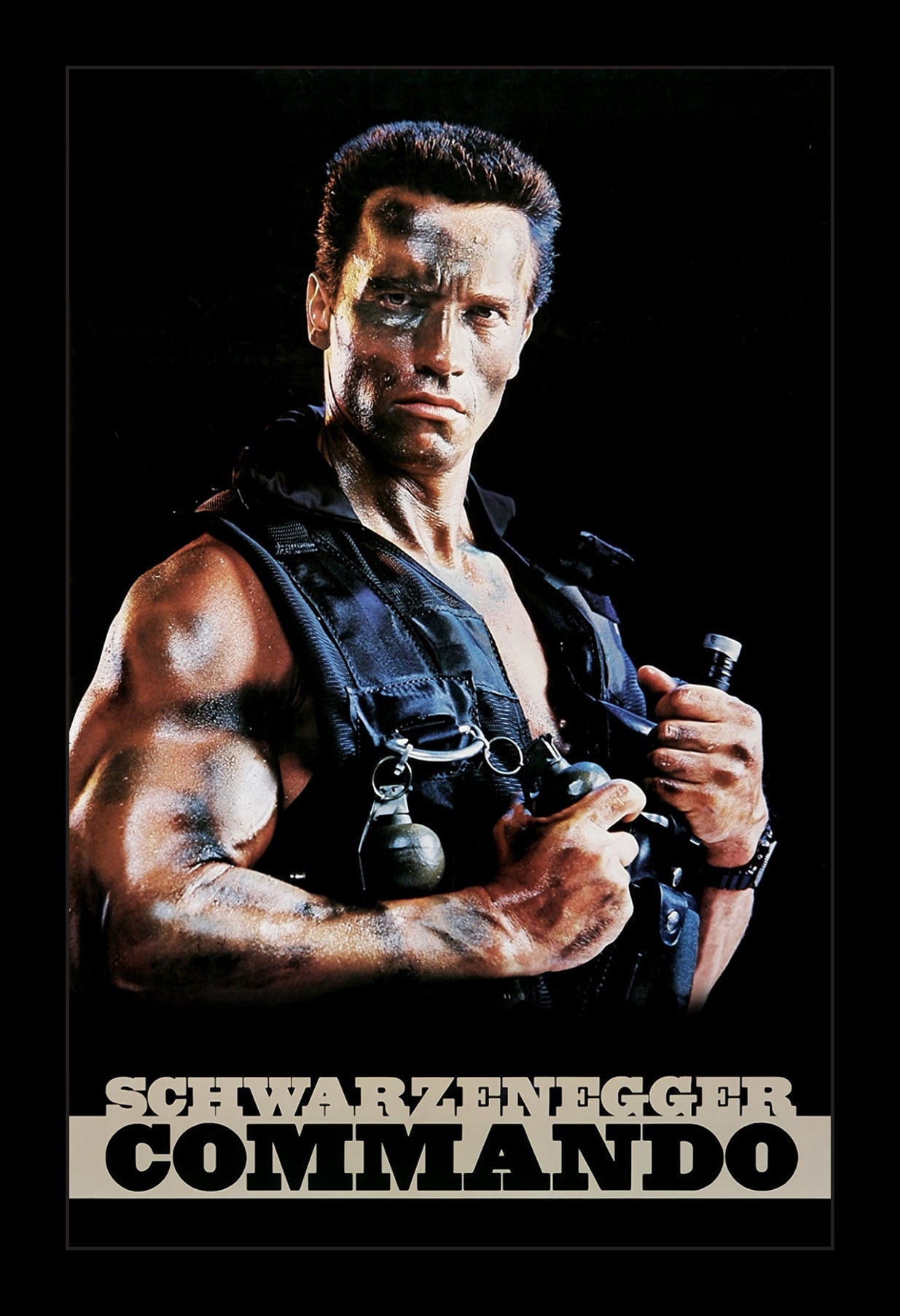 COMMANDO - 11x17 Framed Movie Poster - Walmart.com