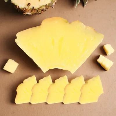 COMPUKAS 6pcs Fruit Blocks Yellow PVC Artificial Fruit Decor for Bar Decor