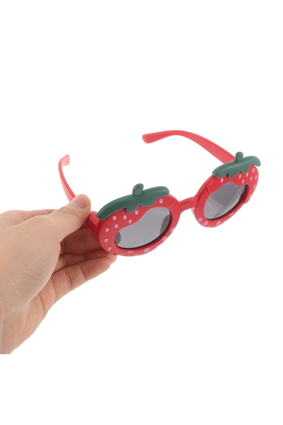sunglasses toddler girl Children Strawberry Shape 1Pack for Outdoor Fun Summer Beach