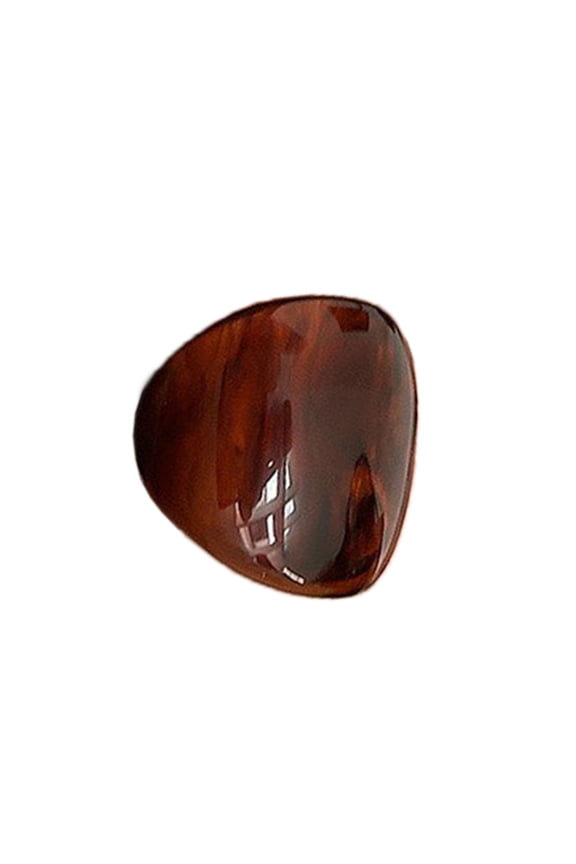 Stylish Resin Cocktail Rings With Warm Amber Tone Finger Accessory Perfect For Everyday Wear And Special Occasions