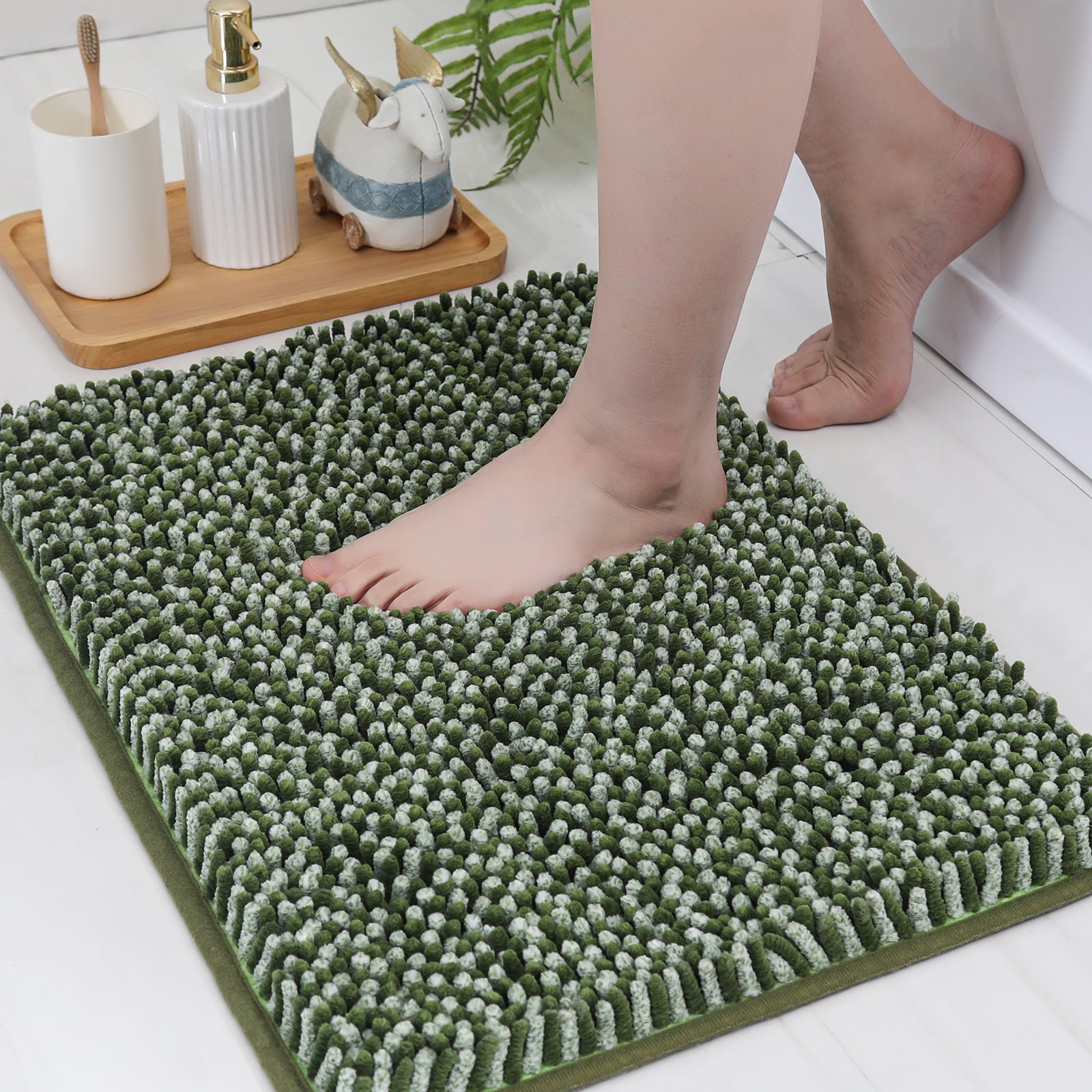 COSY HOMEER Bathroom Rugs 17"x24", Chenille Bath Rugs Washable for Bathroom Floor, Soft and Absorbent Bath Mat Non-Slip, 1.2" Thick Plush Fluffy Bathroom Mat for Tub and Shower, Green