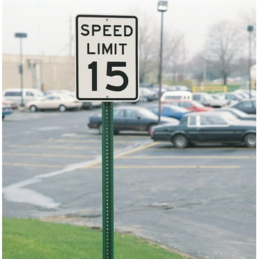 FRPT12500070G4N 1.25 in. x 7 ft. Green Studded T-Post, Pack Of 5 ...