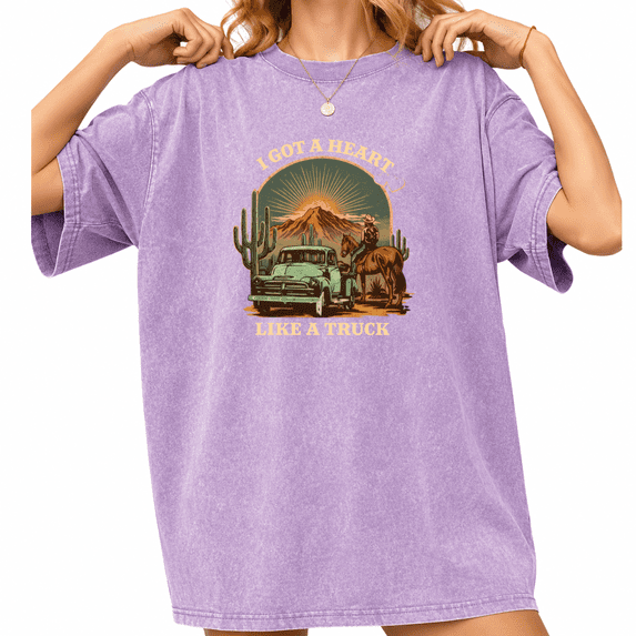 COZYMY Women's Gradient Wings Graphic Vintage Washed T-Shirt Short Sleeve Loose Fit Summer Tee