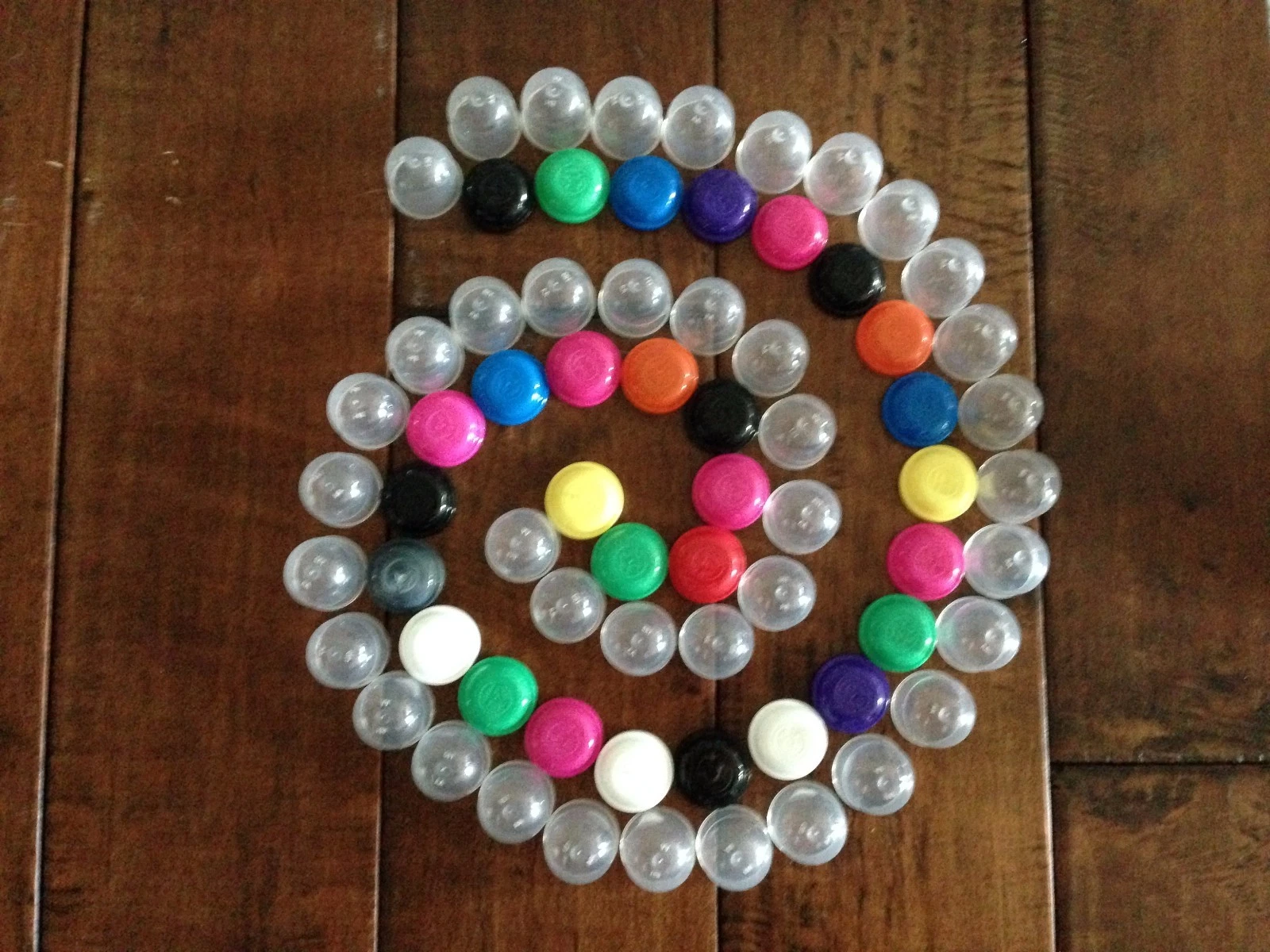 CRESTIN- 200 Empty Bulk Vending Capsules 1.1 Gumball Machine Toys Acorn Carnival Fun 1