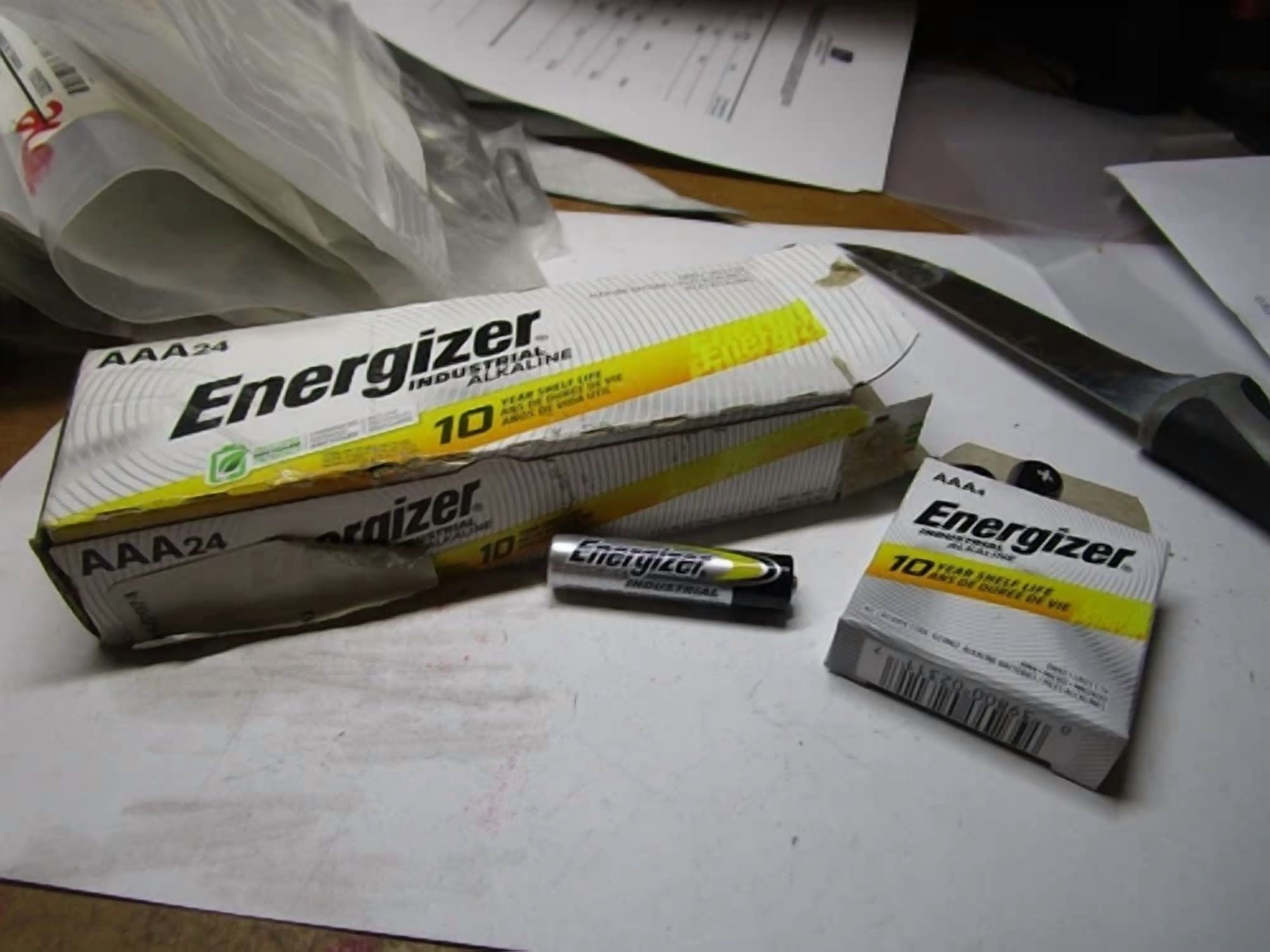 CRESTIN- Energizer Industrial Aaa Alkaline Batteries(En92 Lr03 Triple A Qty 24