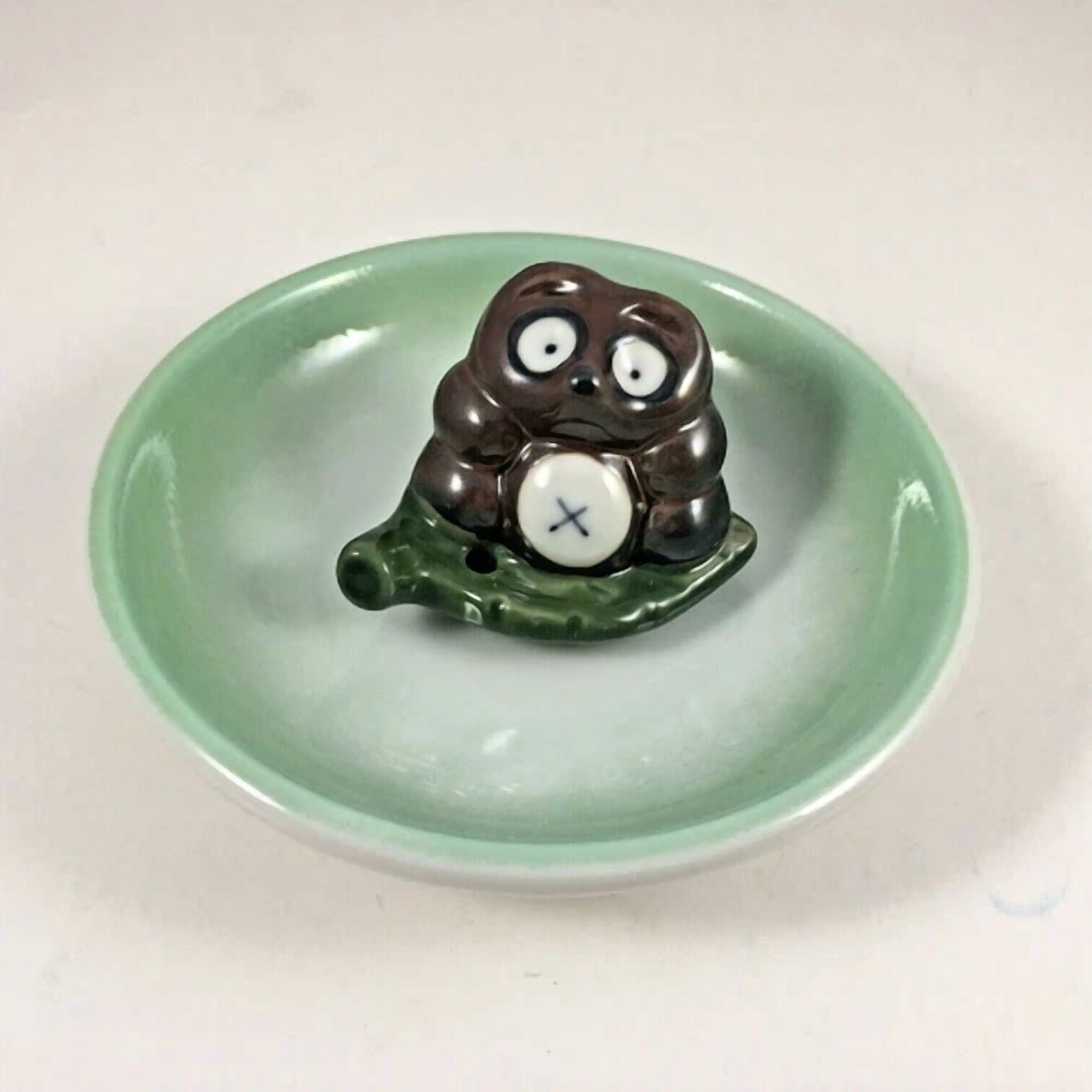 CRESTIN- Japanese Incense Stick Cone Burner Stand Holder Ceramic Brown Raccoon And Leaf
