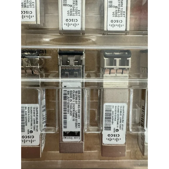 CRESTIN- Lot Of 24 Cisco 4Gb/S Fiber Optic Sfp Modules Ds-Sfp-Fc4G-Sw 10-2195-01