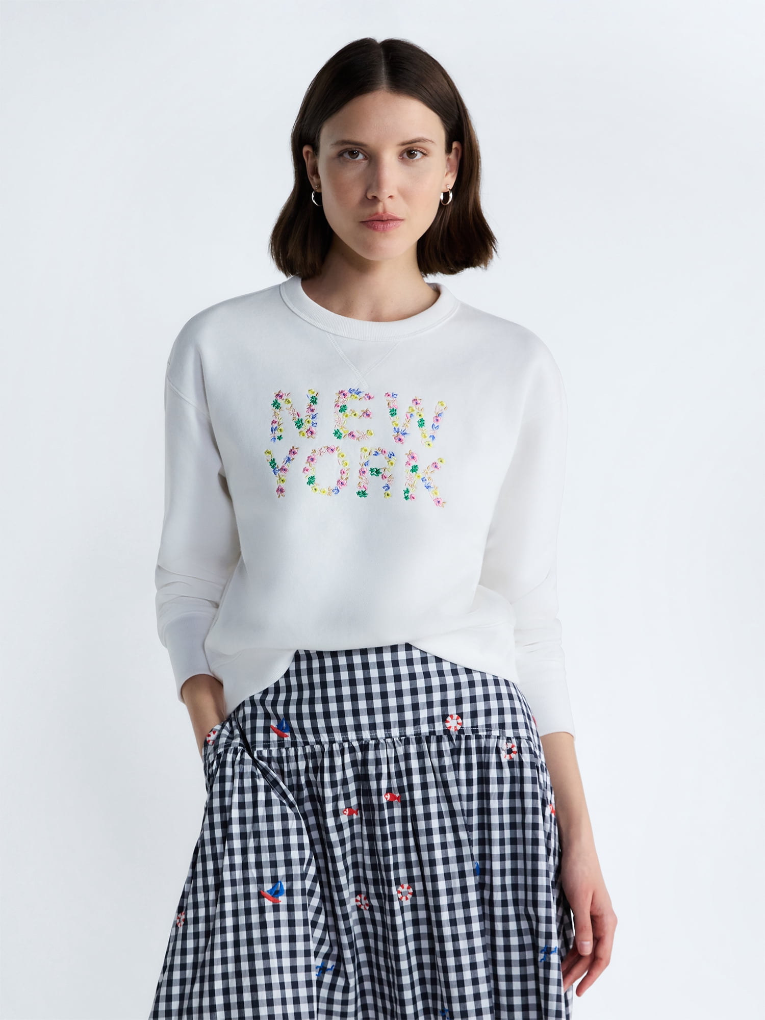 Free Assembly Women's and Women's Plus New York Embroidered Shrunken Sweatshirt, Sizes XS-4X