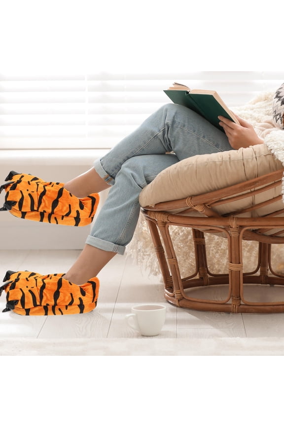 1 Pair Paw Cartoon Slippers Brown Cotton for Women Warmth Outdoor Winter Wear