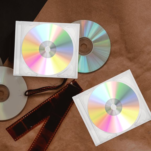 CRILSTYLEO 2Pcs Plastic Cd Cases Clear Reusable Storage Holders Compact for Easy Travel Carry