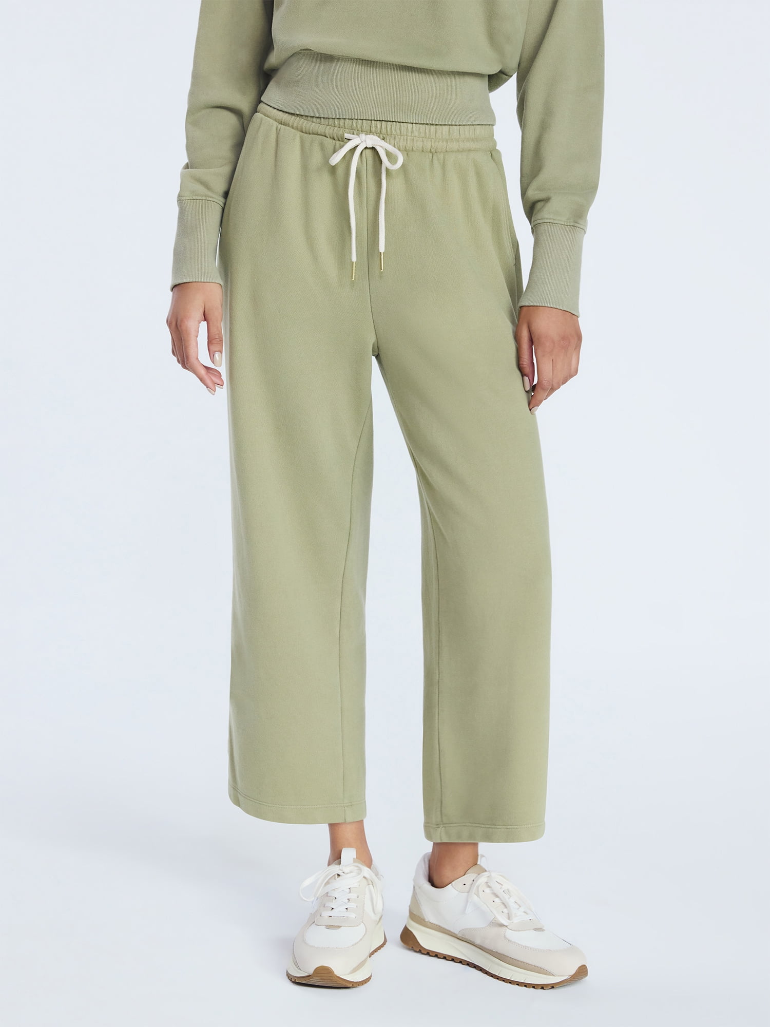 Free Assembly Women's and Women's Plus Cropped Sweatpants, 23" Inseam, Sizes XS-4X
