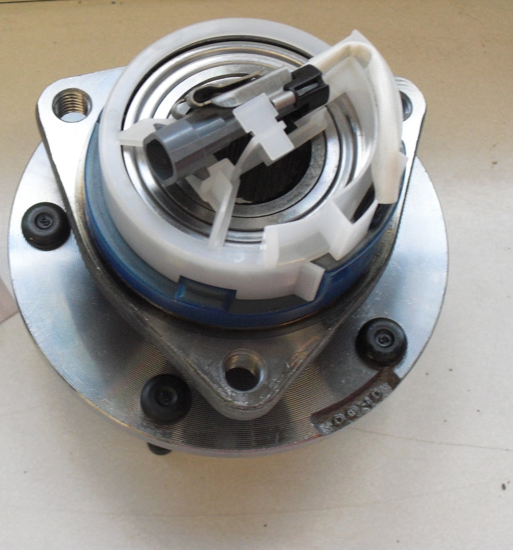 CRS NT512153 Wheel Bearing and Hub Assembly