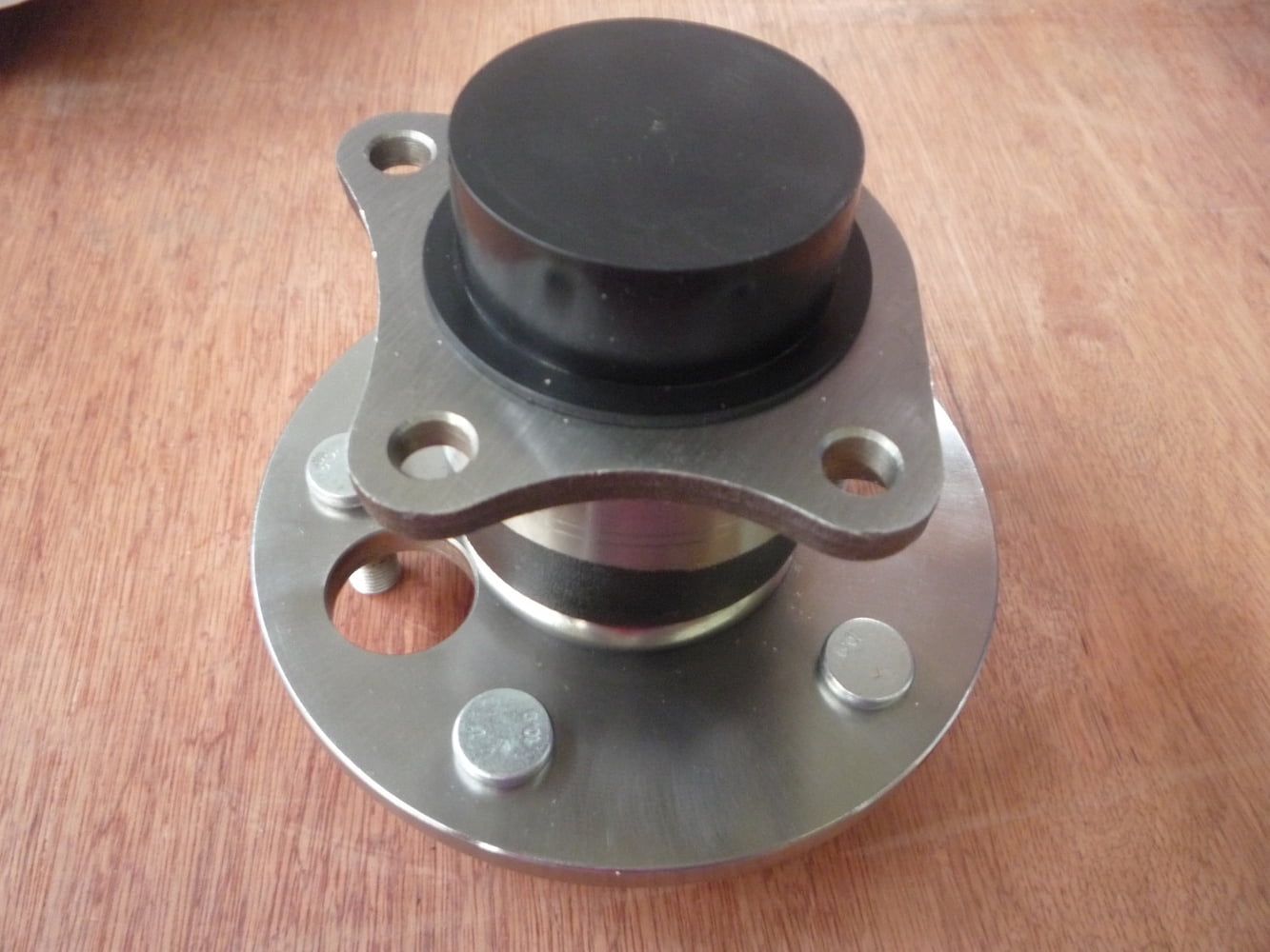 CRS NT512310 Wheel Bearing and Hub Assembly