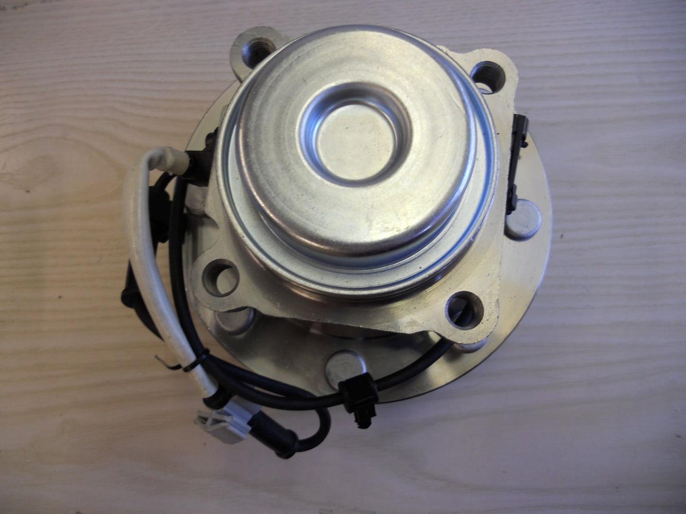 CRS NT515060 Wheel Bearing and Hub Assembly
