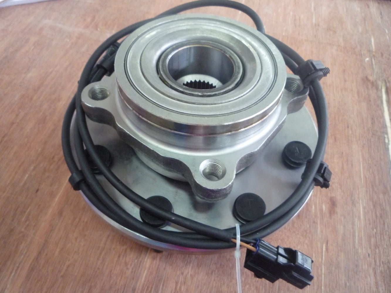CRS NT515063 Wheel Bearing and Hub Assembly