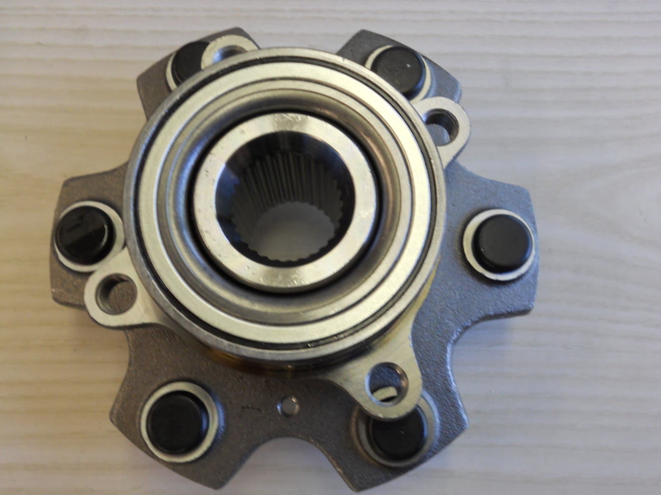 CRS NT515074 Wheel Bearing and Hub Assembly