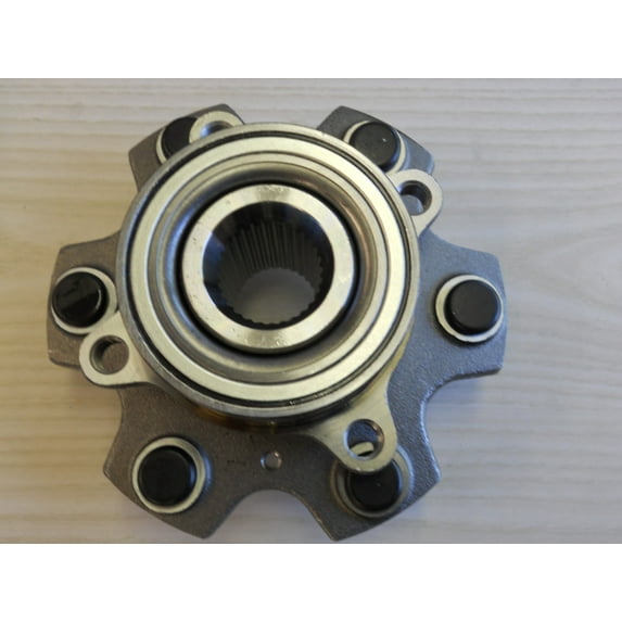 CRS NT515074 Wheel Bearing and Hub Assembly