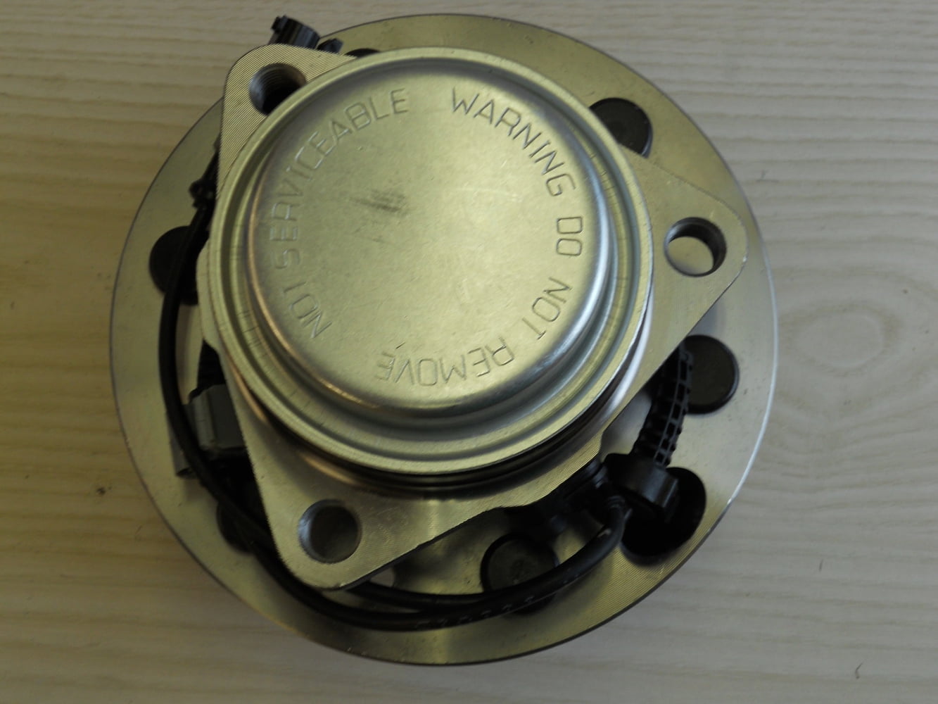 CRS NT515097 Wheel Bearing and Hub Assembly