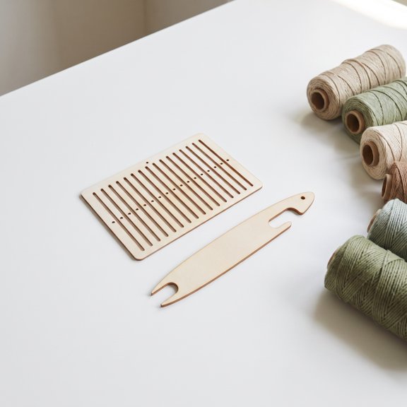 CTIRCHIU 3 Sets Wooden Belt Weaving Loom with Shuttle for DIY Craft Projects