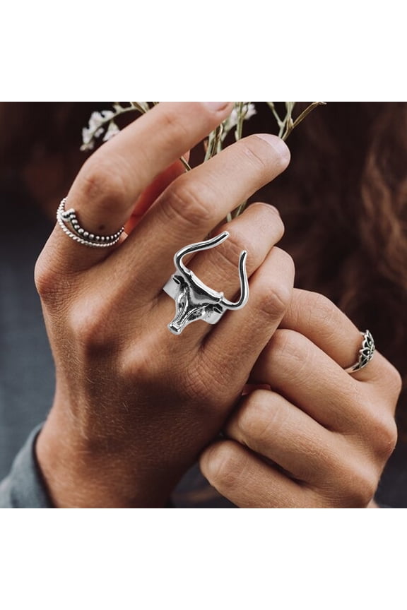Metal Bullhead for Men Vintage Style Fashion Statement