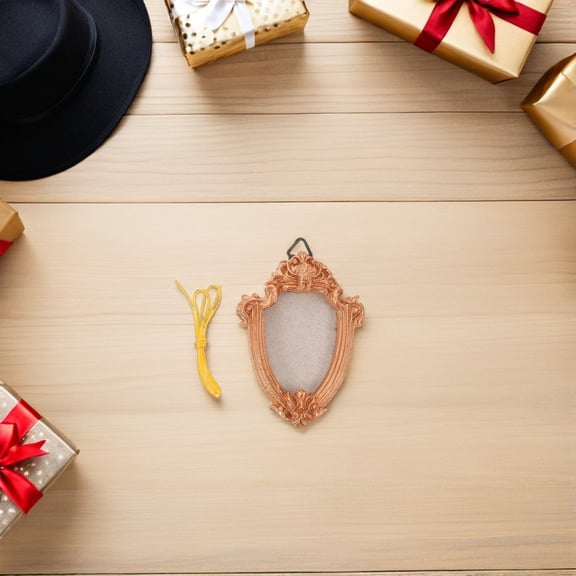 CTIRCHIU Gold Hanging Picture Frames Mini Gallery Frames Vintage Design Christmas Tree Decor 1Pcs