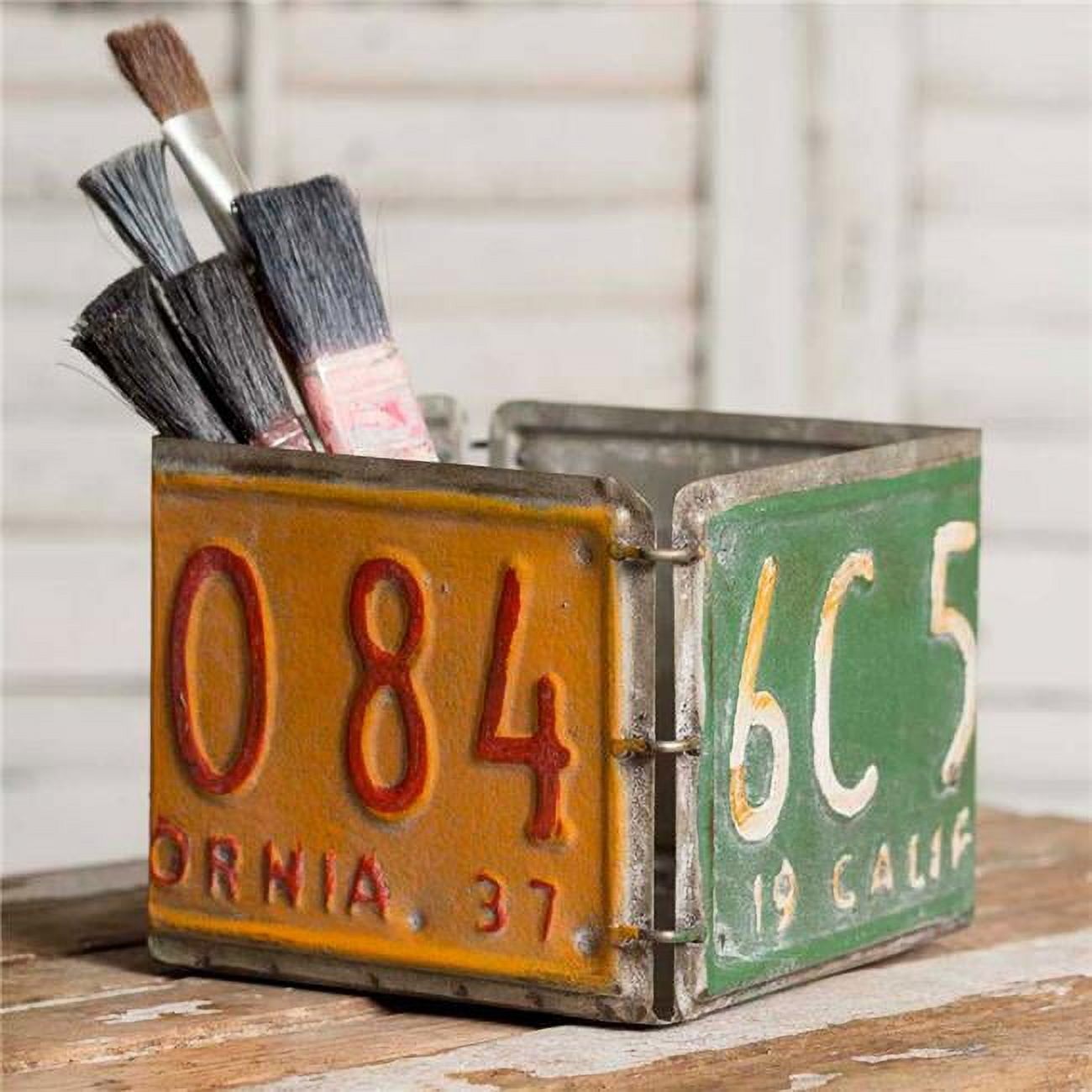 CTW Home 770018 64 in. License Plate Box - Walmart.com