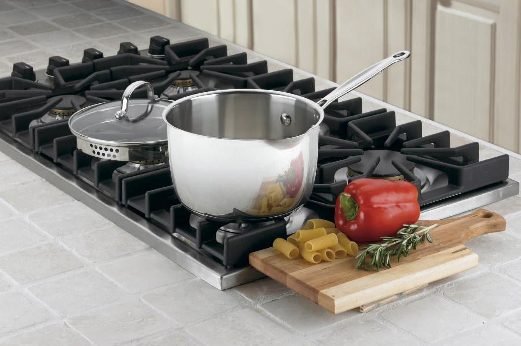 Stainless Steel 3-Quart Saucepan with Pour Spout and Lid