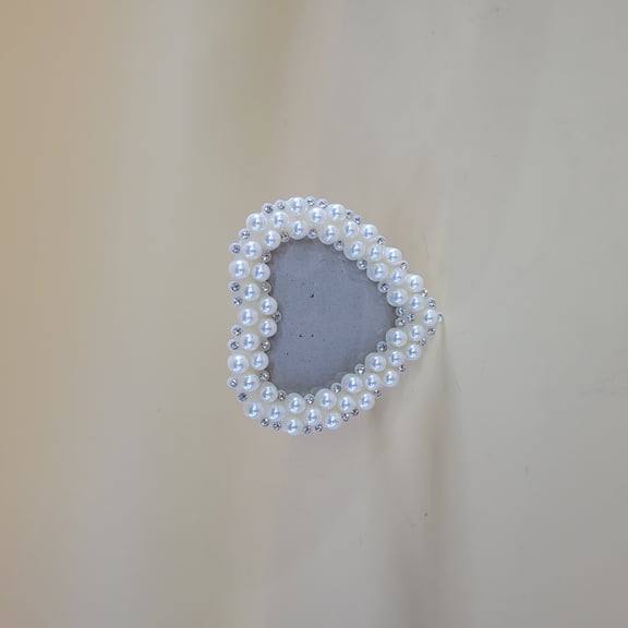 CURZXUSIN Heart-Shaped Pearl Picture Frame - Decorative Photo Frame with Faux Pearls